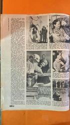 HAYAT DERGİSİ - SAYI: 12 16 MART 1972 - RICHARD NIXON - PATRICIA NIXON - HENRY KISSINGER - MAO ÇE TUNG - ÇU EN LAI - NANCY TANG - STEPHEN DAVIS KEYE - ZEHRA AVŞAR - KASIM AVŞAR - NERİMAN AVŞAR - CEVDET KERİM İNCEBAY - ERCÜMENT KALMIK - HOCALİ ALİ RIZA - SEYFETTİN H. TORUN - SALİHA HANIM - FATMA HANIM - AHU TUĞBAY - NIXON’UN ÇİN ZİYARETİ - MAO İLE NIXON GÖRÜŞMESİ - PATRICIA NIXON’UN GEZİ NOTLARI - PEKİN’DE ŞEREF KITASI DENETİMİ - NANCY TANG’IN TERCÜMANLIK ROLÜ - BAYAN MAO’NUN ERKEK TAVIRLI GÖSTERİLERİ - ÇİN ZİYAFETİNDE NİXON VE ÇU EN LAİ - AMERİKA’DA YAPILAN İSTANBUL USULÜ DÜĞÜN - TÜRKİYE BÜYÜK MİLLET MECLİSİ TABLOLARI - ATATÜRK’ÜN BUĞDAY, PİRİNÇ VE ÇELTİKTEN YAPILAN PORTRESİ - FENERBAHÇE KOYU TABLOSU - ZEYBEKLER TABLOSU - ESKİ ANKARA TABLOSU - MUĞLA KURTULUŞ YILDÖNÜMÜ TABLOSU - TÜRK RESİM SANATI VE MECLİS KOLEKSİYONU - MECLİS’TEKİ SANAT ESERLERİ VE HİKÂYELERİ - MOSKOVA’YA HEDİYE EDİLEN ATATÜRK TABLOSU - TÜRK HALK OYUNLARI VE ÇAYDA ÇIRA ETKİSİ - MECLİS KÜTÜPHANESİ SANAT ESERL - 48 SAYFA