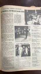 YELPAZE RESİMLİ SALON Mecmuası DERGİSİ - SAYI : 703 - 1 ARALIK 1965 -SERGIYO - ELENA - VALENTINA - EROL BÜYÜKBURÇ - ZEKİ MÜREN - GÖNÜL YAZAR - MÜZEYYEN SENAR - MUHTEREM NUR - SEVİM TANYÜREK - AYSEL TANJU - AHMET SEZGIN - FARUK AKEL - JOHNNY HOLLIDAY - SYLVIE VARTAN - FRANÇOISE HARDY - GILBERT BECAUD - MARC ARYAN - ELSA QUARTA - CAKOMO MORI - ROZARYA SANTINI - FRANK ZORZI - ANNA SANDRI - TANJU GÜRSU  VEDA MEKTUBU - ACI AYRILIK - KONUT KRİZİ - MÜZİKSEVERLERİN İKİ KRALI - İZMİR KONSERİ - KÜBANA GECE KULÜBÜ - HALİMEM - KARA TREN - MİLLİ ORKESTRA KONSERİ - ŞERİF YÜZBAŞIOĞLU - AYLA DİKMEN - BAŞAR AMER - VASFİ UÇAROĞLU - ALPER FEYMAN - YURDAER DOĞULU - ERSİN ULUSOY - EROL ERGINER - ENGİN ARMAN - HAFTANIN PLAKARI - GIORGINA - ESTA NOCHE - BİRLEŞEN KALPLER - FOTO ROMAN - MILANO 1961 - LUKS VILLA - NEHİR BOYU - KÖPRÜ KORKULUĞU - YAŞAM İSTEĞİ - YILDIZLAR FALI - KOÇ - BOĞA - ZANİNİN ALTÜST OLUŞU - VEDA MEKTUBU - EVİ TERK EDİŞ - KÖR ÖFKE - YALANCI SUÇLAMALAR - UTANMAZLIK - ACI GERÇEKLER  - 28 SAYFA