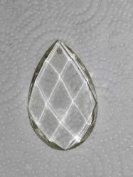 19415-1940 LI YILLAR ŞEFFAF KRİSTAL BADEM  AVİZE TAŞI **YÜKSEKLİK 6,3 CM ENİ 3,9 CM **ADET FİYATIDIR**