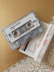 MÜSLÜM GÜRSES * GİTME / KASET