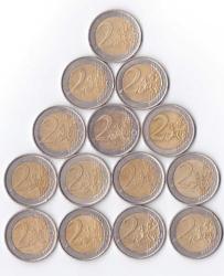 14 ADET 2 EURO GÖRSELDEKİ ÜRÜN ORTA KONDİSYON / A-250