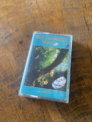 KIRAÇ - BİR İSTANBUL MASALI / FİLM MÜZİKLERİ - KASET