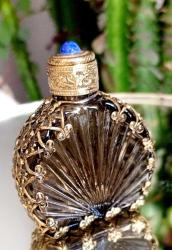 5,5*4,5 CM EBADINDA METAL İŞLEMELİ LAPİS LAZULİ TAŞ DETAYLI KOKU ŞİŞESİ