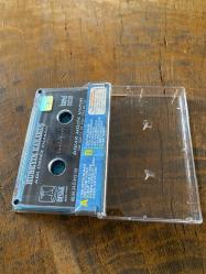 HÜSEYİN KARAKUŞ - ADI DENİZ OLMALI - KASET