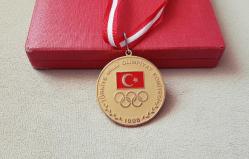 TÜRKİYE MİLLİ OLİMPİYAT KOMİTESİ MADALYASI C1857