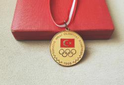 TÜRKİYE MİLLİ OLİMPİYAT KOMİTESİ MADALYASI C1858