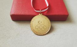 TÜRKİYE MİLLİ OLİMPİYAT KOMİTESİ MADALYASI C1862