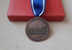 TÜRKİYE MİLLİ OLİMPİYAT KOMİTESİ FAİR PLAY HİZMET MADALYASI C1867