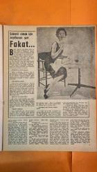 HAFTA MEMLEKET VE DÜNYA HADİSELERİNİ TAKİP EDER, HAFTANIN EN SEÇME YAZI VE RESİMLERİNİ VERİR, SİYASİ MECMUA DERGİSİ - 29 NİSAN 1959 SAYI: 18 - FİGEN ÖZGÜR - TÜLAY BURCU - MÜRÜVVET SEYFİOĞLU - MİNE YILDIZ - PAMELA SEARLE - YANN LARVOR - PRENS MUHARREM HAN - ERSA BİRGEN - SENİYE TAYLAN - HENRY FONDA - AYHAN (TÜRK DANSÖZÜ) - TERRY - YVETTE - ADNAN MENDERES - FATİN RÜŞTÜ ZORLU - CASTIELLA - GENERAL FRANKO - CHRISTIAN HERTER - JOHN FOSTER DULLES - 1959 TÜRKİYE GÜZELLİK YARIŞMASI VE FİGEN ÖZGÜR’ÜN KRALİÇE SEÇİLMESİ - TÜRKİYE GÜZELİ, İKİNCİ GÜZEL VE ZARAFET GÜZELİ - MÜSABAKA JÜRİSİ VE GEÇEN SENEKİ GÜZELİN KURDELE TAKMASI - MİNE YILDIZ’IN AĞLAYARAK TEPKİ GÖSTERMESİ - 1959 İNGİLİZ GÜZELİ PAMELA SEARLE - 1959 ERKEK GÜZELİ YANN LARVOR - HAYDARABAD NİZAMININ TORUNU PRENS MUHARREM HAN’IN NİŞANI - SENİYE TAYLAN’IN RESİM SERGİSİ VE SANAT MUHİTLERİNDE İLGİ - PAMELA SEARLE - YANN LARVOR - MÜRÜVVET SEYFİOĞLU - TÜLAY BURCU - MİNE YILDIZ - ERSA BİRGEN - PRENS MUHARREM HAN - SENİY -  28 SAYFA