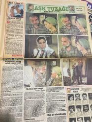 SABAH MELODİ GAZETESİ DOĞUM GÜNÜ HEDİYESİ - 26 KASIM 1990 - Seren Serengil-Sinan Özedincik-Hakan Yiğitin-Michelle Pfeiffer-Roger Moore-Aysu Çelik-Alman Tony-Elif-Barış Hersek-Fulden Uras-Sezer İnanoğlu-Ümit Belen-Ülkü Ülker-Halil Ergün-Sibel Gökçe-Mike Hammer-Stacy Keach-Jessica Fletcher-Angela Lansbury-Gönül Abla-Çok özel ve şık-Sınavları kazanacağından öyle emin ki-Üniversiteli assolist-Sivilceler dert değil-Sivilceler için birkaç öneri-Sporu spor için yapın-Madonna’nın son marifeti-Yeni görgü kurallarını biliyor musunuz-Bugün başınıza neler gelecek-Gönül kutusu-Eşim beni aldatıyor-Merak ettikleriniz-Rüyalarınız-Kırık kalpler-Geleceğinizi öğrenin-Aşk tuzağı-TRT yerli dizilere 67 milyar harcayacak-Şanslı dansöz-Mini dizi Ressamın Kızı-Mike Hammer ressam oldu-Yeni dizi Bayan Sherlock Holmes Star-1’de-Yalan Rüzgarı-Hayat Ağacı-Adalet Savaşçısı-doğum günü hediyesi-sayfa sayısı 4