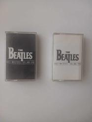 The Beatles - Past Masters - Volume One / Volume Two - Kaset ( 2 Kaset )