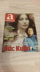 AKTÜEL  HAFTALIK HABER DERGİSİ - SAYI:439 - 16-22 ARALIK  1999 -  KADROLU BANKA HACKER’LARI – PODDYUMDA SEKS SKANDALI – DUYGU DİKMENOĞLU ABD’DE ÇALIŞMAYI ASKIYA ALDI – AVRUPA ELITE SKANDALI DOĞRULANDI – AYŞE KULİN’DEN “ADI: KULİN” VE KENDİ ÖYKÜSÜ – FERİDUN ÇELİKMEN’İN KUZEY KANADA YOLCULUĞU – AKUT’UN İKİNCİ KEMANI – DOĞA SPORLARI VE ERZİNCAN MACERALARI – İSTANBUL SOSYETESİNDE DAVET PATLAMASI – RAMAZAN ÖNCESİ İFTAR DAVETLERİ – OSMAN ÇARMIKLI’NIN HİPPİ HARLEY SERGİSİ – ANNE-KIZLARIN RESMİ GEÇİDİ – RAFFİ PORTAKAL’DA 2000 ÖNCESİ SON MÜZAYEDE – TABLO SATIŞLARI VE SANATÇI İMZALARI – BİLİŞİM 99’DA DOKUNMATİK SÖZLÜK TANITIMI – DEĞİŞTİRİLEBİLİR LİSAN KARTLI VERİ BANKASI -  YILMAZ GÜNEY – DUYGU DİKMENOĞLU – YELİZ METE – AYŞE KULİN – FERİDUN ÇELİKMEN – NASUH MAHRUKİ – YILDIRIM İNCEALEMDAROĞLU – OSMAN ÇARMIKLI – TIMUR KERİM İNCEDAYI – RAFFİ PORTAKAL – HÜSEYİN AVNİ LİF – ŞEREF AKDİLÇİK – HİKMET ONAT – HALİL PAŞA – GÜLER NAİM – ARMAS – CAN HAS – OKAY GÖKALP -  144 SAYFA