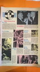 FOTOROMAN HAFTALIK MECMUA DERGİSİ - 31 MAYIS 1966 SAYI:107 İLK AŞK FOTOROMANI - LALE - JALE - KEMAL - BÜLENT - BABA - MERAL KÜÇÜKEROL - NALAN EGESAN - TUNCEL KURTİZ - NEVZAT BİLSEL - SELAHATTİN İÇSEL - MAHMUT DEMİR - HAZIRLAYAN İLHAN ENGİN - METİN - FOTOROMANI MAVİ ÇAN KULÜBÜ - KONSTANS - MAYK - ROBİN - DORIS DAY - MARTY MELCHER - ZSA ZSA GABOR - FATMA GİRİK - MEMDUH ÜN - VAROL ÜRKMEZ - EDİZ HUN - İZZET GÜNAY - SUZANNA LEIGH - ALAN SIEVWRIGHT - KEN CLARK - MARIE FRANCE PISIER - SACHA GUITRY - JEAN MARAIS - ÖMER ŞERİF - GERALDINE CHAPLIN - CHARLIE CHAPLIN - AŞK BİTTİ FOTOROMANI  -  FATMA GİRİK - KARANLIKTA KALAN YÜZ FOTOROMANI - LAURETTA - HUGO DONER - GUSTAV DONER - GAS DONER - ŞEYTANİ RUHLAR FOTOROMANI  - CORE MILTON - ANNI - KARLO - TOMMI - MIRNA - KIRMIZI ARABALI ADAM FOTOROMANI  - LOLA - KONSTANS - ROBIN FODEN - GLENDA -  PEGGY FORD -  NÜVEYRE GÜLTEKİN  -  32 SAYFA