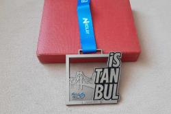 İSTANBUL MARATONU HALK KOŞUSU 2021. MADALYASI C1976