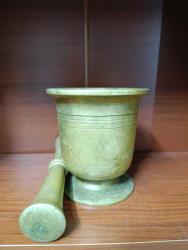 ESKİ YAPIM KALLAVİ BOY PİRİNÇ HAVAN VE ELİ