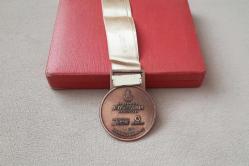 36.İSTANBUL KITALARARASI AVRASYA MARATONU MADALYASI ( KÜÇÜK BOY ) C2011