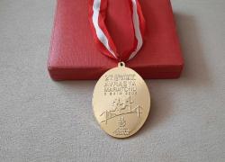 27.İSTANBUL KITALARARASI AVRASYA MARATONU MADALYASI ( BÜYÜK BOY ) C2042