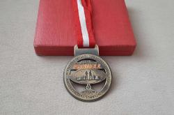38.İSTANBUL KITALARARASI AVRASYA MARATONU MADALYASI C2052