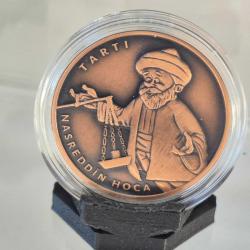 PLA Mini Stant Hediyeli, Nasreddin Hoca “Tartı” Masal Kahramanları Serisi No:8 Hatıra Parası