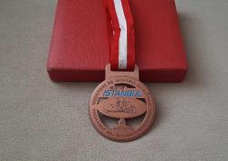 38.İSTANBUL KITALARARASI AVRASYA MARATONU MADALYASI C2066