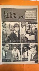 FOTOROMAN HAFTALIK MECMUA DERGİSİ - SAYI: 39 TARİH: 10 ŞUBAT 1965 SOFİYA FALDİ - MARİNO - ROBERTA - ARMANDO - GIGO - FABRETTİ - SARPİ - MİMMO - COVANNİ - MARIYANO - PAOLO - ALBER - LAURA - RİKARDO PAVONE - KONRAD - ANITA - ÇEZARE - MARIYO - VERA - THOMA - MAKS - RAKELE - DORIS - ROJE HAMILTON - SELİM - NESRİN - KOMİSER MUAVİNİ OSMAN ACI HATIRA FOTOROMANI - HIRÇIN KIZ FOTOROMANI - KALBE GİDEN YOL FOTOROMANI - SUÇ FOTOROMANI - GİZLİ KUVVET FOTOROMANI - BİR SANA İKİ BANA FOTOROMANI - PE-RE-JA REKLAMI -  32 SAYFA