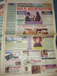 YENİ SAKLAMBAÇ GAZETESİ DOĞUM GÜNÜ GAZETESI-4 Mayıs 1994-Türk pop müziği nereye geliyor-Cansu Akbel-Atilla arcan-şansını dene-mualla akdağ-Şebnem konçak-Oktay Kaynarca-Rüya Ersavcı-Erdal Çelik-Asım Can gündüz-Yılmaz Köksal-didem taslan-Özge Özsağlam-neslihan görgüç-Sibel kızılışık-umut Şuna pek-ebru Evgin-Eda bürge-nurhan Gürsel-Seyda Sofuoğlu-Matild Manukyan-Erhan akyıldız-Güngör bayrak-Fulden-Hülya Avşar-Güler Sabancı-gırgıriye-Kartal Tibet-Gülşen Bubikoğlu-Ferhan kutman-Müjdat gezen-Adile Naşit-Münir Özkul-Ayşen Gruda-Haldun dormen-hoca Ali Özcan-meat loaf-mayıs ayı adeta bir film festivali-bekarlar kaynaşlı-Doğan Ertan-Ebru Cündübeyoğlu-Enis Yıldız-Pınar eliçe-Çatı Restorurant-sayfa sayısı dört-doğum günü hediyesi