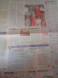 Kelebek gazetesi DOĞUM GÜNÜ GAZETESİ  - 2 kasım 1993-Reha Bilginer-Haluk Bilginer-Jacqueline Bisset-Mehmet Akyan-Erdinç Bakla-Antika Uzuner-Nazan-Yüksel Uzel-Ayla Algan-Derya Baykal-Nevra Serezli-Füsun Demirel-Hülya Koçyiğit-Edis Hun-Haluk Kurdoğlu-Aysun Güven-Suna Selen-Suat Yalaz-Bülent Oran-Nazan Şoray-Tanyeli-Sibel Gökçe-Havva Kopan-Richard Burton-Elizabeth Taylor-Jean Paul Rappeneau-Richard II-Gökben-Ekrem Bora-Nil Ünal-Bircan Silan-Rafet El Roman-Ece Aksoy-Mehmet Ali Erbil-Tanju Korel-Mehtap Ar-Pervin Par-Kadir Savun-Fatma Girik-Carmen-Bilge Zaim-İsmail Hakkı Zaim-Melike Gülcan-Müjdat Gezen-Zafer Diper-Selim Tuncay-Nurten Şen-Sabri Güneyli-Savaş Ay-Kadir Çelik-Ayşen Gruda-Aykut Oray-Ali Sururi-Dr. Salih Memecan-Charlene Tilton-Antony Hopkins-Lucy-Nurseli İdiz-Feridun Darbaz-Kemal Sunal  Reha çıkmazda-Kim korkar hain kurttan-Hitchcock’tan gerilim-Şantaj-Cyrano De Bergerac-Kaybolan kültürümüz-Gözü göze diz dize-Yüksel Uzel esecek-Çarpıcı dosyalar-Diplomatın güzel eşi Jacqueline Bis