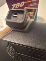 POLAROID FOTOĞRAF MAKİNESİ,  Polaroid 780 Fotoğraf Makinesi.  Az Kullanılmış, Defosuz, Siyah, Kutulu ve kullanım Kılavuzu ile.