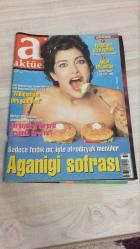 AKTÜEL  HAFTALIK HABER DERGİSİ - SAYI:433 -  4-10 KASIM   - 1999 -   MILLENNIUM PEYGAMBERİ: TOLGA YARMAN’IN BİLİM VE İNANÇ MACERASI – KARŞIYAKA’NIN NAMAĞLUP ZİRVE YÜRÜYÜŞÜ – AFRODİZYAK MENÜLER VE FINDIKLI “AGANİGİ SOFRASI” – 80’LERİN KÜLT SKA GRUBU MADNESS YENİDEN SAHNEDE – “WONDERFUL” ALBÜMÜYLE ESKİ KADRO VE HEYECAN – ANARŞİK MİZAH VE MELANKOLİYİ BİRLEŞTİREN MADNESS TARZI – LATİN AMERİKALI YAZAR CARLOS FUENTES’TEN “HERKES MELEZLEŞECEK” TEZİ – “CAM SINIR” ROMANIYLA KÜRESELLEŞME, KÜLTÜREL KARIŞIM VE MUTLULUK ARAYIŞI – ABD-MEKSİKA ARASINDAKİ SOSYAL FARKLAR VE AŞK – EMPERYALİZM, İNSAN HAKLARI VE KÜLTÜREL DÖNÜŞÜM TARTIŞMALARI –  TOLGA YARMAN – CARLOS FUENTES – GRAHAM MCPHERSON (SUGGS) – MIKE BARSON – MARK BEDFORD – DANIEL WOODGATE – THOMAS SMYTH -   162  SAYFA