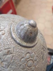 OSMANLI TEPELİK.Tepelik. Türkmen Gelin Tepeliği,   Nadir Çıkan Aliminyum Gelin Tepeliği,  Aliminyum Sultan Reşad 1 kuruş Süslemeli koleksiyonluk tepelik. En 14,5 cm. Yükseklik 8 cm.