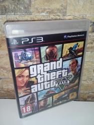 Ps3 oyun Gta 5. Orijinal. Harita ve kitapçık mevcut. Disk 10 üzerinden 9.5 sorunsuz çalışıyor. koleksiyonluk