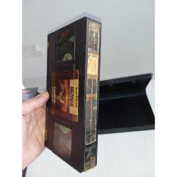 Vhs Video Kaset Komando harekatı chuck norris braddock missing in action 3. kap ve kartonetinde zamanıa bağlı yıpranmalar mevcut