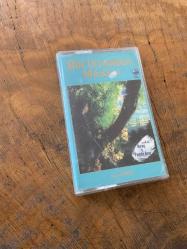 KIRAÇ / FUNDA ARAR - BİR İSTANBUL MASALI / FİLM MÜZİKLERİ - KASET