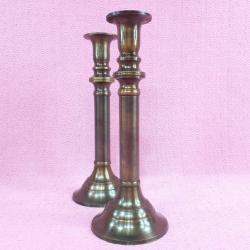 VINTAGE BİR ÇİFT AVRUPA BRONZ PATENELİ PİRİNÇ ŞAMDAN