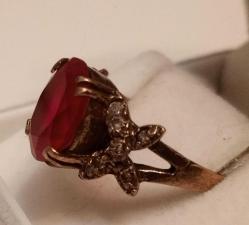 YAKUT VE PIRLANTA TAŞLI GÜMÜŞ YÜZÜK ÖLÇÜ 17