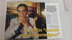 AKTÜEL  HAFTALIK HABER DERGİSİ - SAYI:422 - 19-25 AĞUSTOS 1999 -   EVREN’İN GİZLİ AZINLIK GENELGESİ – YENİ KADINA ESKİ ERKEK – NUR OLUP YAĞDILAR – KALLEŞ SAVAŞ: ÇİN’İN 21. YÜZYIL STRATEJİSİ – MACAR ARSEN LÜPEN – ELLA İLE UZAYA YOLCULUK – TRIKOTAJ MAHKUMLARI – HITCHCOCK SADİST MİYDİ – SAĞINIZ NASIL – ROMANCE: ENTELEKTÜEL PORNO – YAKIŞIKLI APTAL ERKEK TAKINTISI – CAN YÜCEL’İN GÜNEŞ TUTULMASI ŞİİRİ – CANIM İSTANBUL – TÜLAY GERMAN: O İLKTİ – PERDEYİ ARALADILAR – BİR DE YELKENLİ OLSA – MASTER RALLY 99 – DEPREM DEĞİL SERİ CİNAYET – SİNAN ÇETİN’İN GÖZÜNDEN YASEMİN – SEAN CONNERY: YÜZYILIN EN SEKSİ ERKEĞİ -  SEAN CONNERY – KENAN EVREN – ATTILA AMBRUS – ELLA – ALFRED HITCHCOCK – CAN YÜCEL – SERMET MUHTAR ALUS – IFFET EVİN – TÜLAY GERMAN – NICK CAVE – YASEMİN KOZANOĞLU – SİNAN ÇETİN – OKAN BAYÜLGEN – TEOMAN – AHU TUĞBAY – GÜLSEN BABİKOĞLU – EDİP HUS – JULIETTE LEWIS  130  SAYFA