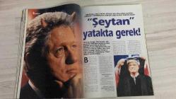 AKTÜEL  HAFTALIK HABER DERGİSİ - SAYI:380 - 29 EKİM 4 KASIM 1998 - ÖZEL HAYAT ÇİLİNGİRİ DEFNE JOY FOSTER – KANSERE KARŞI TEK DOZ HAP – ATA’NIN BULGAR GÜLÜ: SOFYA’DAKİ SEVGİLİ – KENNEDY SUİKASTİNE YENİ İDDİA – FRANSIZ FAŞİSTLER VE CIA BAĞLANTISI – OAS MİLİTANLARI VE TEKSASLI MİLYARDERLER – LYNDON JOHNSON’UN ÖRTÜLÜ ONAYI – JFK FİLMİNDEN YOLA ÇIKAN ARAŞTIRMA – ROBOT MAHMUT: ÖĞRENCİ ROBOTLAR SINIFTA – KANADA’DA GELİŞTİRİLEN PEBBLES PROJESİ – HASTA VE ÖZÜRLÜ ÇOCUKLAR İÇİN EĞİTİM TEKNOLOJİSİ – GELECEĞİN DEĞİL BUGÜNÜN SINIFI – BİLİM VE EĞİTİMDE YENİ DÖNEM -  DEFNE JOY FOSTER – JOHN F. KENNEDY – WILLIAM REYMOND – LYNDON B. JOHNSON – LEE HARVEY OSWALD – PIERRE SALINGER – OLIVER STONE – MAHMUT-  210 SAYFA