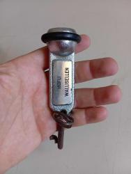 Eski dönem otel anahtarlık