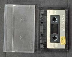KARTONETİ YOKTUR * SADECE KASET * SEZEN AKSU * GÜLÜMSE * KASET