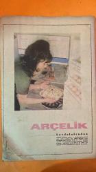 FOTOROMAN HAFTALIK MECMUA DERGİSİ SAYI: 57 - 15 HAZİRAN 1965 - EDMONDO TORRES - KLARA - VIVIYANA - LORENZO GILDER - KAMILLA - BELLINI - DANYEL BRESSON - RITA - ANNI - KATERIN - ADA - BRUNO - TONINO - SANDRO - GUIDO - KORTIS - ALBA - FABRIS - LINDA - ARÇELİK REKLAMI - SATILIK KALP FOTOROMANI - BATAKLIK ÇİÇEKLERİ FOTOROMANI - KALBİMİN ERKEĞİ FOTOROMANI - GÜZEL KATERİN FOTOROMANI - KARŞIKI EV FOTOROMANI - 32 SAYFA