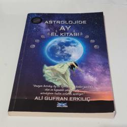 Astrolojide Ay El Kitabı