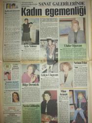 HÜRRİYET KELEBEK GAZETESİ DOĞUM GÜNÜ GAZETESİ-24 Eylül 1990-Ayla Yılmaz-Ulufer Oğuzcan-Neriman Erkut-Bilge Derinkök-Gülçin Ulugezen-Nevin Güllüoğlu-Mine Arasan-Leyla İsmier-Azize Biçin-Cybill Shepherd-Tarık Dursun K.-Nusret Ekesber-Murat Tekmen-Güzin Abla-Sabriye Yılmaz-Esra Karçı-Ayşe Ergin-Müjde Ar-Turgut Özakman-Üner Arıkan-Alev Sayın-Ferhan Tümay-Ümit Acar-Kenan Erçetingöz-Adile Tezcan-Adile Teyze-Tamer Karadağlı-Tansu Çiller-Tarık Akan-Kadir İnanır-Nurdan Şoray-Ayşegül Atik-Mehmet Ali Erbil  Kadın egemenliği-Kahveli istasyon-Çocuklar uykusuz kalmamalı-Akşamcılar, bal yiyin-Cybill Shepherd diyor ki-Gidiyor musunuz yoksa?-Sürekli uykusuzluk ve baş ağrısı çekiyorum-Annemiz bizi çok sıkıyor-Bizimkiler-Güngörmüşler-Toş-Dedektif Nik-Yeni mini dizi nefes kesecek-Kaderin oyunu-Seyircisiz ünlüler-Gönüllüler-Arşiv eğlencesi-Nöbetçi Mahkeme’nin güzeli-Bir haftada 17 film-Yeniden doğmuş gibiyim  Bizimkiler-Güngörmüşler-Toş-Dedektif Nik-H.Y.-Kavanagh-Chic Young-Tehdit