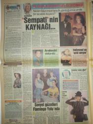 Kelebek GAZETESİ DOĞUM GÜNÜ hediyesi 17 Ekim 1990-Lolita Nilüfer ,Hülya Koçyiğit-Sibel-Serap Aksoy-Belkis Akkale-Doğancan-Hülya Keçak-Çetin Emeç-Ahmet Çalışkan-Aziz Bicon-Orhan Pamuk-Rüstem Batum-Dansöz Melike-Bekir Çelenk-Tuncay Çetinkaya-Sibel Arıt-Nurdan Toköz-Murat Arıt-Güzin Abla-Marzi Ardağ-Saracoğlu Erman-Hülya Koçak-Serap Aksoy-Adnan Kahveci-Kelly Czapek-Zihni Sinir-Nida Tüfekçi-Nurhan Damcıoğlu-Güngör Uras-Mithat Körler-Gencer Savaş-Gönül Turgut-Ayşegül Yıldız-Necmi Koçak-Serdar Aksoy-Leyla Sislihan-Erdoğan Tokmakçıoğlu-Dr. Gündüz Tezmen-Kenan Korkmaz-Kudret Korkmaz  Sihirli ayaklar-Sibel’e ne yaraşmaz-Mutluluğu satıyorum-Doğancan’lı heyecan-İnsan ömrü uzuyor-Tursil’den 300 otomatik çamaşır makinesi-Burçlarda aşk-Dudakların kalınlaştırdı-Dostlar buluşuyor-Amerika Çin mutfağını seçti-Aklınızda bulunsun-Omurgunuza dikkat-Amerikalı bir kadınla beraberdi-İstemediğim biriyle evlendirdiler-Sevenleri ayırmayın-Evlilik Köşesi-Ve huzurlarınızda Rambo-Yüksekten uçan güvercin-Arzu’y
