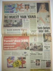 Kelebek GAZETESİ DOĞUM GÜNÜ hediyesi 17 Ekim 1990-Lolita Nilüfer ,Hülya Koçyiğit-Sibel-Serap Aksoy-Belkis Akkale-Doğancan-Hülya Keçak-Çetin Emeç-Ahmet Çalışkan-Aziz Bicon-Orhan Pamuk-Rüstem Batum-Dansöz Melike-Bekir Çelenk-Tuncay Çetinkaya-Sibel Arıt-Nurdan Toköz-Murat Arıt-Güzin Abla-Marzi Ardağ-Saracoğlu Erman-Hülya Koçak-Serap Aksoy-Adnan Kahveci-Kelly Czapek-Zihni Sinir-Nida Tüfekçi-Nurhan Damcıoğlu-Güngör Uras-Mithat Körler-Gencer Savaş-Gönül Turgut-Ayşegül Yıldız-Necmi Koçak-Serdar Aksoy-Leyla Sislihan-Erdoğan Tokmakçıoğlu-Dr. Gündüz Tezmen-Kenan Korkmaz-Kudret Korkmaz  Sihirli ayaklar-Sibel’e ne yaraşmaz-Mutluluğu satıyorum-Doğancan’lı heyecan-İnsan ömrü uzuyor-Tursil’den 300 otomatik çamaşır makinesi-Burçlarda aşk-Dudakların kalınlaştırdı-Dostlar buluşuyor-Amerika Çin mutfağını seçti-Aklınızda bulunsun-Omurgunuza dikkat-Amerikalı bir kadınla beraberdi-İstemediğim biriyle evlendirdiler-Sevenleri ayırmayın-Evlilik Köşesi-Ve huzurlarınızda Rambo-Yüksekten uçan güvercin-Arzu’y
