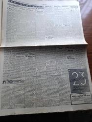 Cumhuriyet Gazetesi - 18 Kasım 1950 - Amerika bir çıkmaza girmiştir yazan Abidin Daver Başmakale - şair Orhan Veli Kanık'ın cenazesi kaldırıldı fotoğraf - Kore'de çetelerle savaşan birliğimizden bir müfreze düşmanı gözetliyor - Kore'deki birliğimiz büyük taarruza geçti - Kore savaş birliğimizde 10 Rum vatandaş da var - Amerika'nın bize verdiği denizaltılar - Başbakan Adnan Menderes İstanbul'da - Fenerbahçe ile maç yapacak isveç'in Elfsborg Takımı Dün geldi fotoğraf - Sovyet edebiyatında Kuzey Kore yazan Mirza Bala - Vasfi Rıza Zobu'nun açtığı hakaret davası - karanlık oda yazan Peride Celal Yazı Dizisi - Radyoda disiplin yazan Burhan Felek Köşe Yazısı - Türkiye İtalya boks karşılaşması - her şafakta ölürüm filmi elhamra sinemasında - yeni ses tiyatrosunda leblebici horhor ağa - küçük hikaye kalp çizgisi yazan Pirandello - Kore'den fotoğraflar - Türkiye'den kore'dekilere mektup - 1950-1951 Yunus Nadi mükafatı Milli mücadele'ye ait bir hatıra - Radyolin Diş macunu - Packard Otomobil