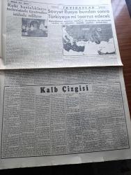 Cumhuriyet Gazetesi - 18 Kasım 1950 - Amerika bir çıkmaza girmiştir yazan Abidin Daver Başmakale - şair Orhan Veli Kanık'ın cenazesi kaldırıldı fotoğraf - Kore'de çetelerle savaşan birliğimizden bir müfreze düşmanı gözetliyor - Kore'deki birliğimiz büyük taarruza geçti - Kore savaş birliğimizde 10 Rum vatandaş da var - Amerika'nın bize verdiği denizaltılar - Başbakan Adnan Menderes İstanbul'da - Fenerbahçe ile maç yapacak isveç'in Elfsborg Takımı Dün geldi fotoğraf - Sovyet edebiyatında Kuzey Kore yazan Mirza Bala - Vasfi Rıza Zobu'nun açtığı hakaret davası - karanlık oda yazan Peride Celal Yazı Dizisi - Radyoda disiplin yazan Burhan Felek Köşe Yazısı - Türkiye İtalya boks karşılaşması - her şafakta ölürüm filmi elhamra sinemasında - yeni ses tiyatrosunda leblebici horhor ağa - küçük hikaye kalp çizgisi yazan Pirandello - Kore'den fotoğraflar - Türkiye'den kore'dekilere mektup - 1950-1951 Yunus Nadi mükafatı Milli mücadele'ye ait bir hatıra - Radyolin Diş macunu - Packard Otomobil
