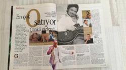 HAFTALIK HABER DERGİSİ - SAYI:51 - 1-7 NİSAN - 2004 -  KURTLAR VADİSİ’NİN EFSANE DİYALOGLARI – EVLİ ERKEK MASTÜRBASYON YAPIYOR – EMNİYET DEV-SOL’A MERMİ SATAR MI – VICTORIA’S SECRET DEFİLESİ: 20 MADDEDE ANATOMİ – YALIN: ZALİMLE GELEN FENOMEN – 2. TARKAN VAKASI – İ.Ü. REKTÖRÜ GÜNLÜK TUTSAYDI – SUİKASTE UĞRAYAN LİDERLER – MUSTAFA ALTIOKLAR FOTO ARKASI – KIBRIS’TA TÜRK AKADEMİSYEN ADAY – AKIL HASTALARININ TABLOLARI GÜN YÜZÜNDE – BEDENİ SİVİLCE VE MENOPOZLA TANIYALIM – VICTORIA’S SECRET’İN PODYUM ARKASI – VİZYONDAKİ FİLMLER – MÜJDAT GEZEN’DEN HAYAT DERSLERİ – CIA DEV-SOL’U TÜRKİYE’DE TAKİP ETTİ – RUSYA’DAN ADANA PAVYONLARINA ATOM BOMBASI – POLİSİ ÇARPAN DOLANDIRICILAR – KURTLAR VADİSİ GERÇEK HAYATTA OLMAZMIŞ – TAKİBİN DE BİR RACONU VAR – BAYRAMPAŞA CEZAEVİNDE FİLM FESTİVALİ – COEN KARDEŞLER’DEN “KADIN KATİLLERİ” –  YALIN – MUSTAFA ALTIOKLAR – MÜJDAT GEZEN – CÜNEYT ÖZDEMİR – İ.Ü. REKTÖRÜ KEMAL ALEMDAROĞLU – TOM HANKS – JOEL COEN – ETHAN COEN – SIR ALEC GUINNESS – PETER SELLERS –  88  SAYFA