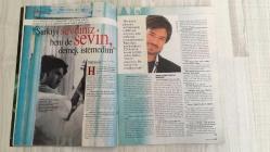 HAFTALIK HABER DERGİSİ - SAYI:51 - 1-7 NİSAN - 2004 -  KURTLAR VADİSİ’NİN EFSANE DİYALOGLARI – EVLİ ERKEK MASTÜRBASYON YAPIYOR – EMNİYET DEV-SOL’A MERMİ SATAR MI – VICTORIA’S SECRET DEFİLESİ: 20 MADDEDE ANATOMİ – YALIN: ZALİMLE GELEN FENOMEN – 2. TARKAN VAKASI – İ.Ü. REKTÖRÜ GÜNLÜK TUTSAYDI – SUİKASTE UĞRAYAN LİDERLER – MUSTAFA ALTIOKLAR FOTO ARKASI – KIBRIS’TA TÜRK AKADEMİSYEN ADAY – AKIL HASTALARININ TABLOLARI GÜN YÜZÜNDE – BEDENİ SİVİLCE VE MENOPOZLA TANIYALIM – VICTORIA’S SECRET’İN PODYUM ARKASI – VİZYONDAKİ FİLMLER – MÜJDAT GEZEN’DEN HAYAT DERSLERİ – CIA DEV-SOL’U TÜRKİYE’DE TAKİP ETTİ – RUSYA’DAN ADANA PAVYONLARINA ATOM BOMBASI – POLİSİ ÇARPAN DOLANDIRICILAR – KURTLAR VADİSİ GERÇEK HAYATTA OLMAZMIŞ – TAKİBİN DE BİR RACONU VAR – BAYRAMPAŞA CEZAEVİNDE FİLM FESTİVALİ – COEN KARDEŞLER’DEN “KADIN KATİLLERİ” –  YALIN – MUSTAFA ALTIOKLAR – MÜJDAT GEZEN – CÜNEYT ÖZDEMİR – İ.Ü. REKTÖRÜ KEMAL ALEMDAROĞLU – TOM HANKS – JOEL COEN – ETHAN COEN – SIR ALEC GUINNESS – PETER SELLERS –  88  SAYFA