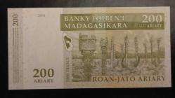 2004 YILI MADAGASKAR  200 ARİARY   HİÇ KULLANIMAMIŞ