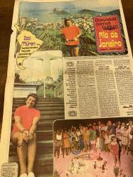 HÜRRİYET KELEBEK GAZETESİ DOĞUM GÜNÜ HEDİYESİ - 25 OCAK 1973 - Zeki Müren-Filiz Akın-Cem Karaca-Öztürk Serengil-Tanju Gürsu-Selahattin Düzgün-Halil Güntaç-Naciye Çetinkaya-Mehmet Bider-Nadire Çetinkaya-Şirin-Erdoğan Tünaçer-Cemal Güvenç-Reşat Nuri Güntekin-Yücel  İçmeyin demiyoruz bari azaltın-Sigarayı en sona bırakın içmeyin-Öğrenciler 19 Mayıs’a hazır-Güzellik öğütleri-Kendi şampuanımı kendim yaptım-Zeki Sezgiye çiçek gönderdi-Ak tebessüm-Yaz geliyor pedikürünüzü kendiniz yapabilirsiniz-Bakırköy’ün göbeğindeki “Küçükler Bandosu” boylarından büyük iş yaptılar-Babalar yılın annelerini seçiyor yarışmasında kazananlar-Yavrukuş yarışması finalistleri-Hoover’le her şey sizin eve-Kalp hastaları iyileşecek-Müjdeler olsun-Kalplilere gün doğdu-Hamsi Nuri filmi ile sinemaya dönüyor-Yılın en sevimli öğretmeni-Hayata yeniden gelsem yine öğretmen olurum-Bu muzipliği kim yaptı-Oh ne iyi sular gelecek demiştik ama-Emrah-Yararlı olabilmem için bakım isterim-Dünyadaki cenneti buldum Rio de Janeiro